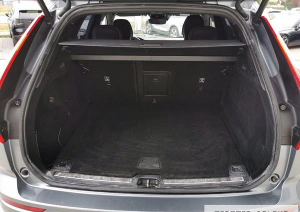 Volvo XC 60 cena 179900 przebieg: 85823, rok produkcji 2021 z Wiązów małe 529